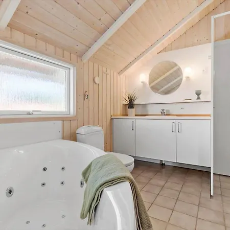 8827-glesborg-lyngvej-6 Feriehus Glesborg
